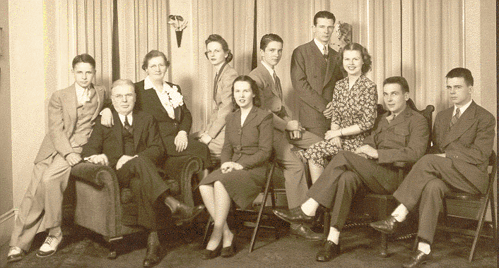 Costello Family, 1942